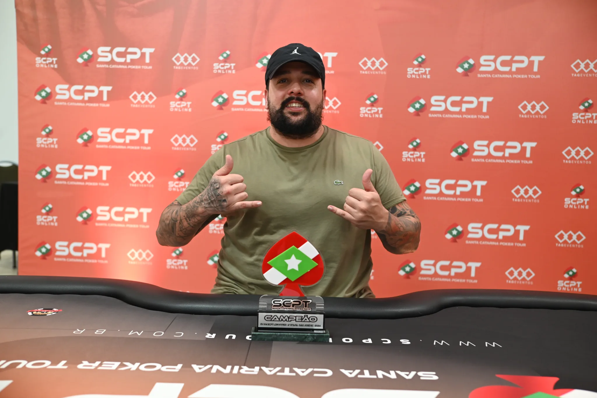 Marcelo Inácio vence o Low Hyper-Turbo na mesa final com maior resenha da etapa